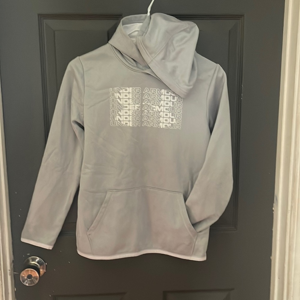 Grey boys UNDER ARMOUR hoodie. Size youth medium.